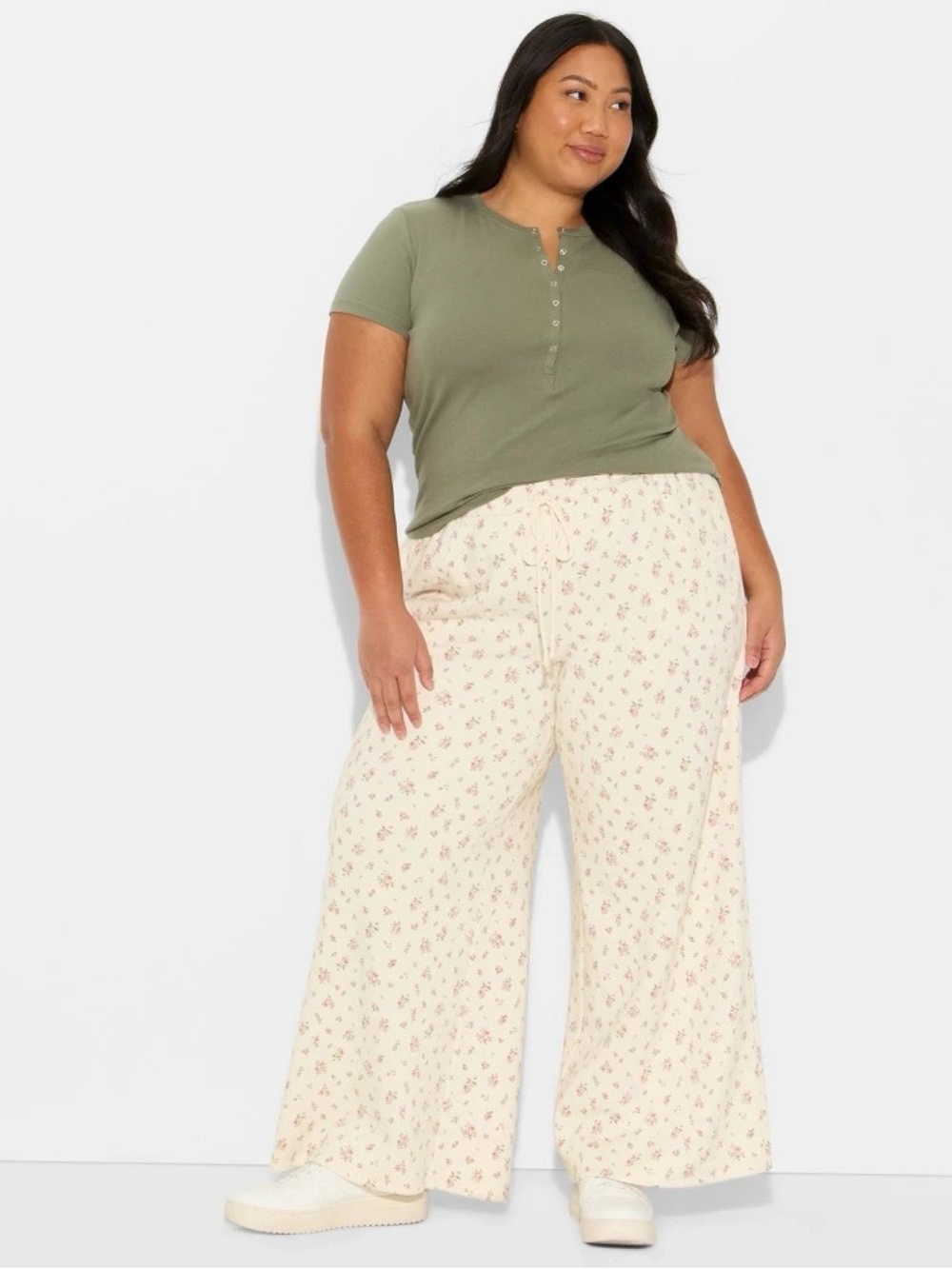 NWT XXL Wild fable low-rise floral cream ivory and pink wide leg sweatpants